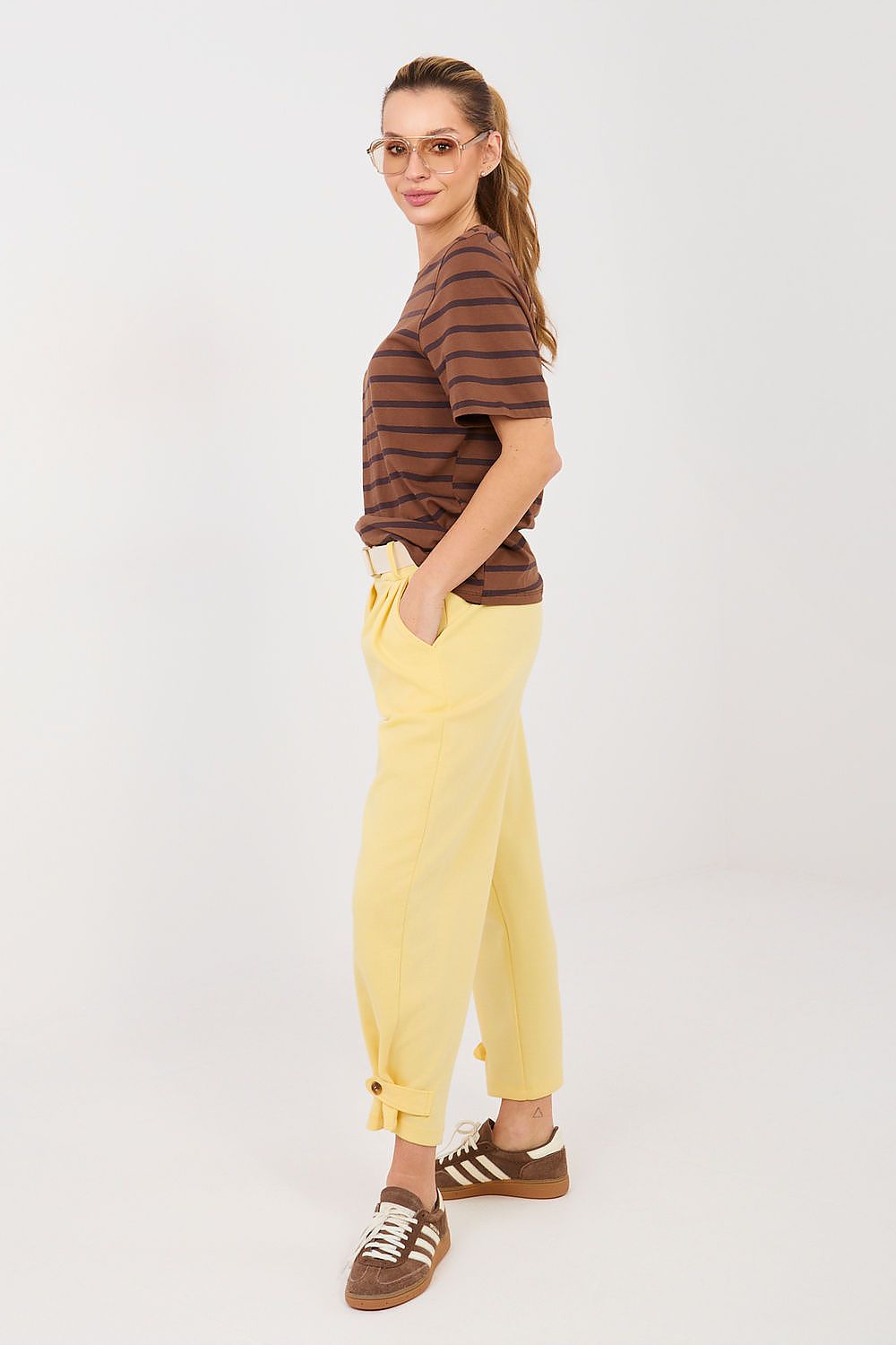 Sportanzug Hosen model 225524 Italy Moda 