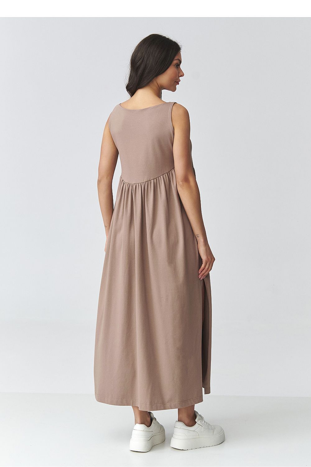  Alltagskleid model 225637 Makadamia 