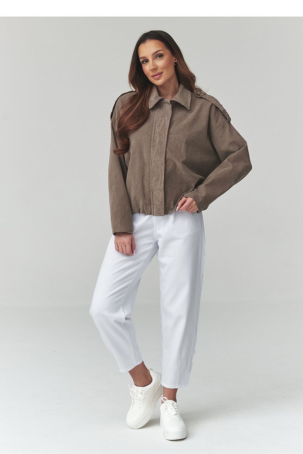  Cordjacke model 225690 Makadamia 