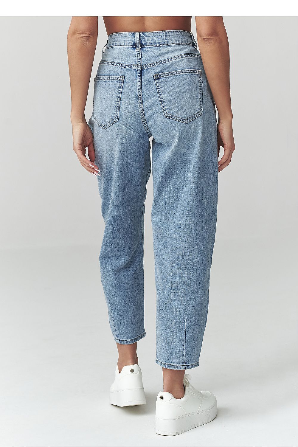  Jeans model 225703 Makadamia 