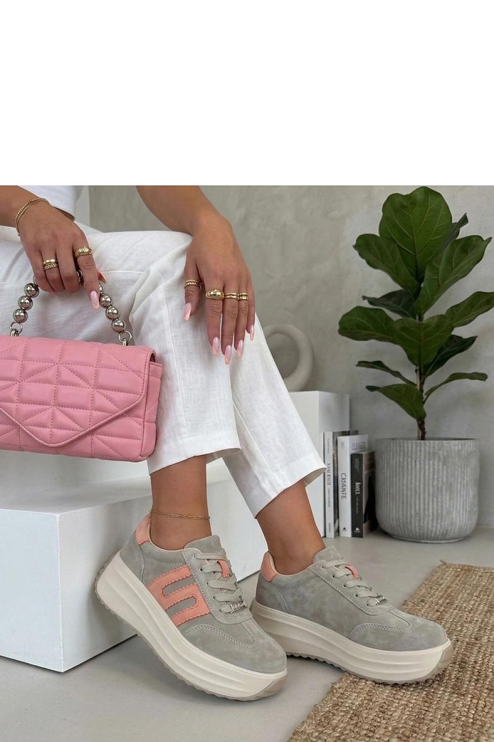  Sportliche Schuhe auf Plattform model 226030 Solea 