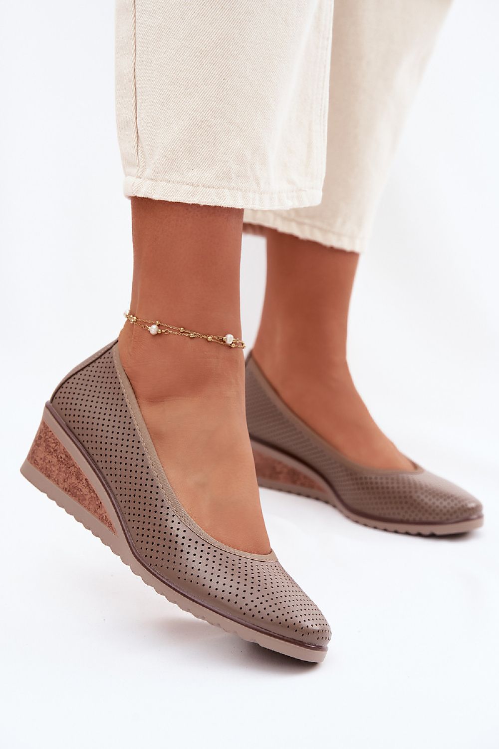  Plateau-Halbschuhe model 226087 Step in style 