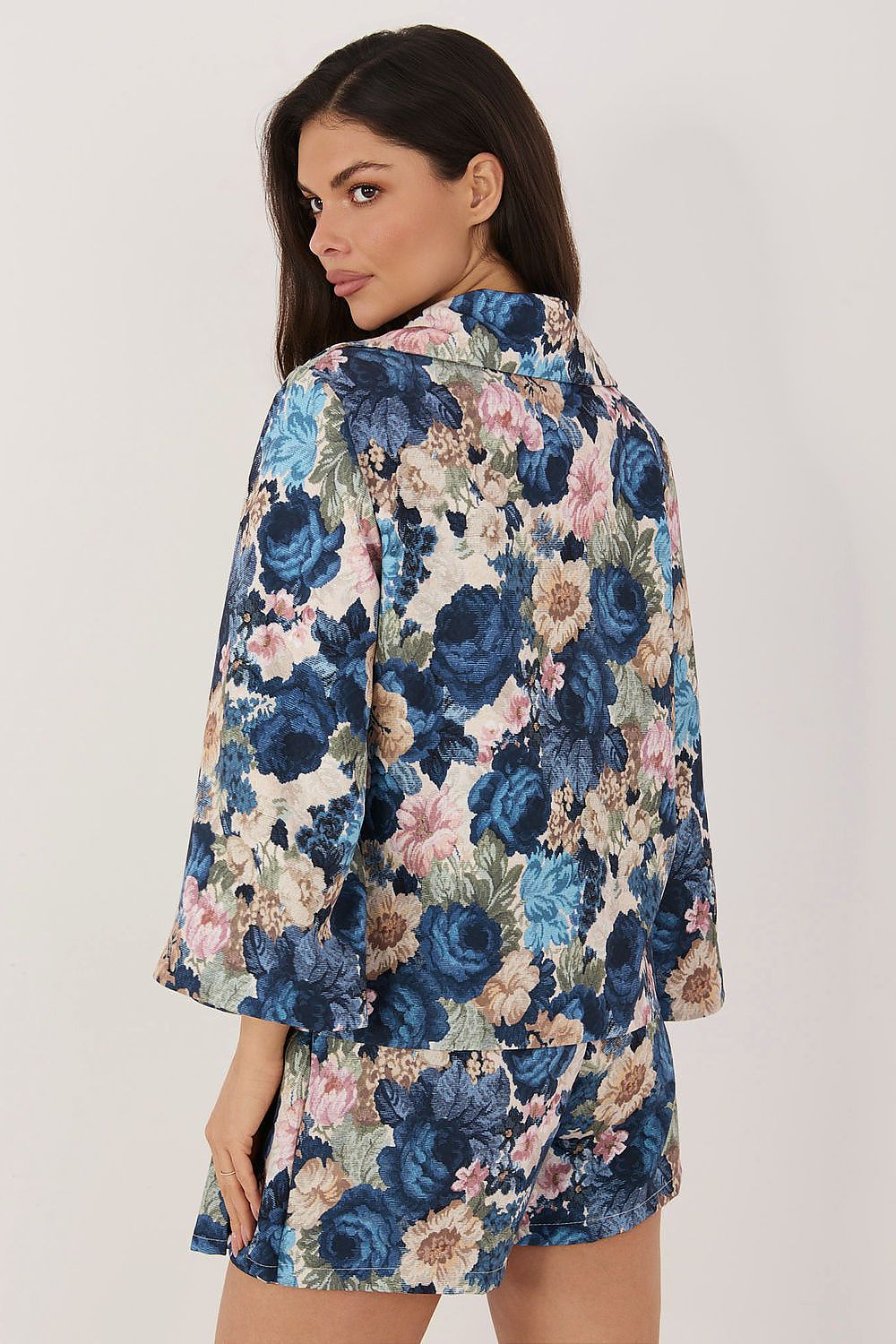  Sakko model 226218 Italy Moda 