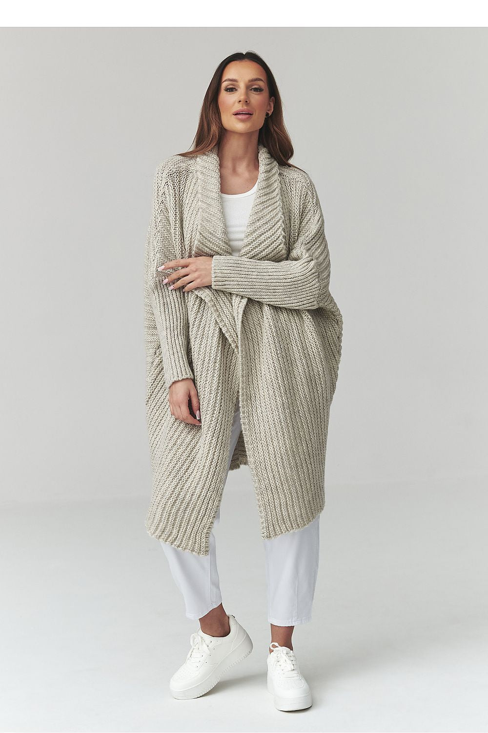  Cardigan model 226880 Makadamia 