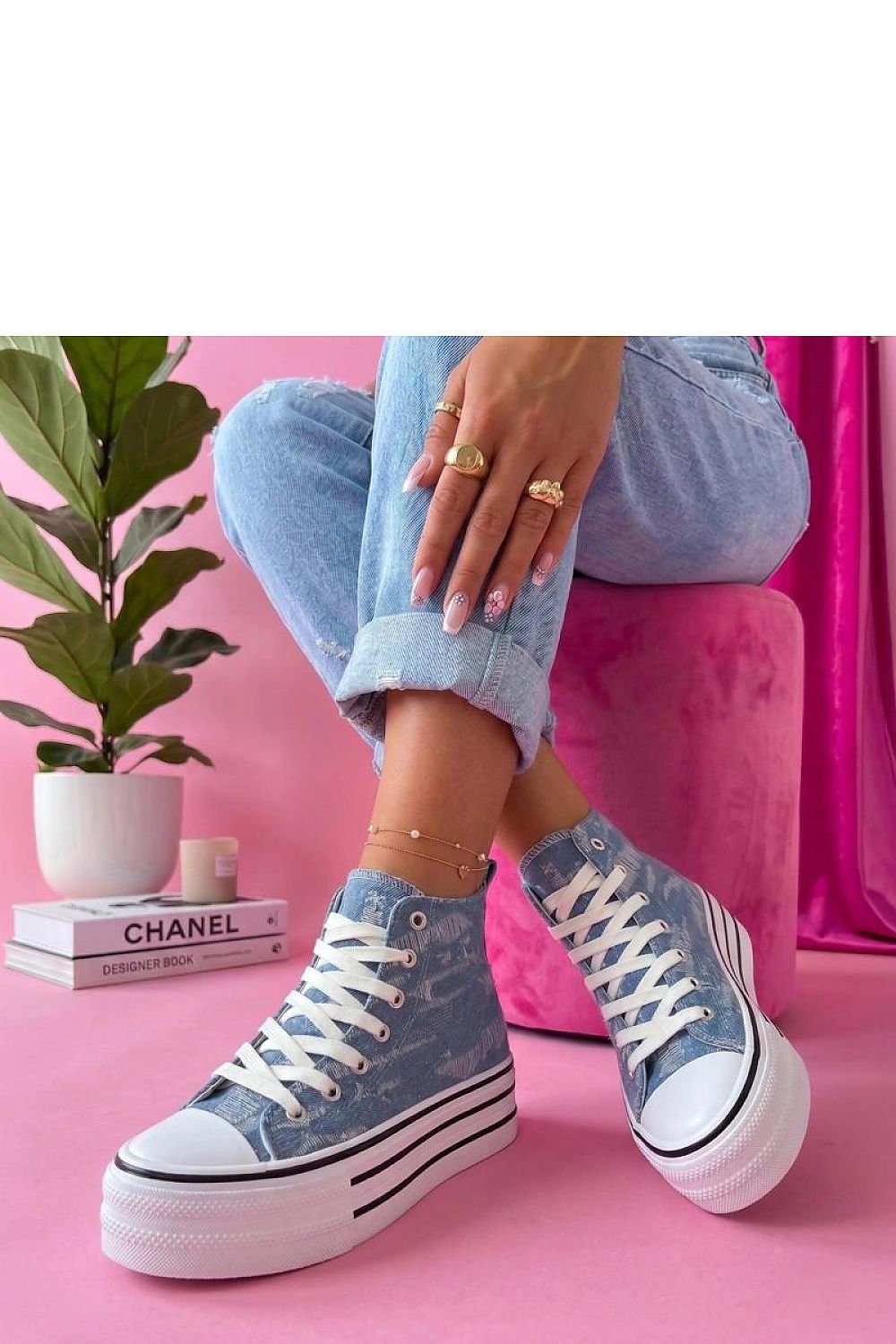  Plateausneaker model 227259 Solea 