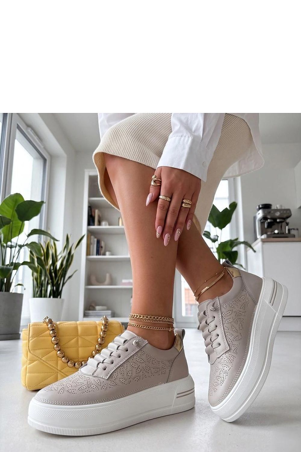  Sportliche Schuhe auf Plattform model 228210 Solea 