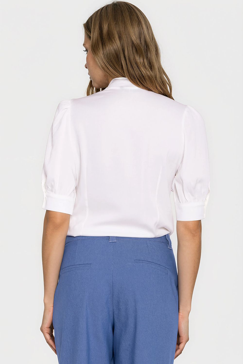  Bluse model 230461 Nife 