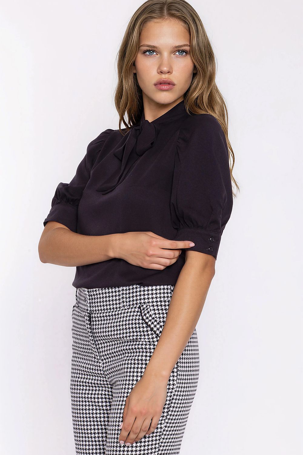  Bluse model 230462 Nife 