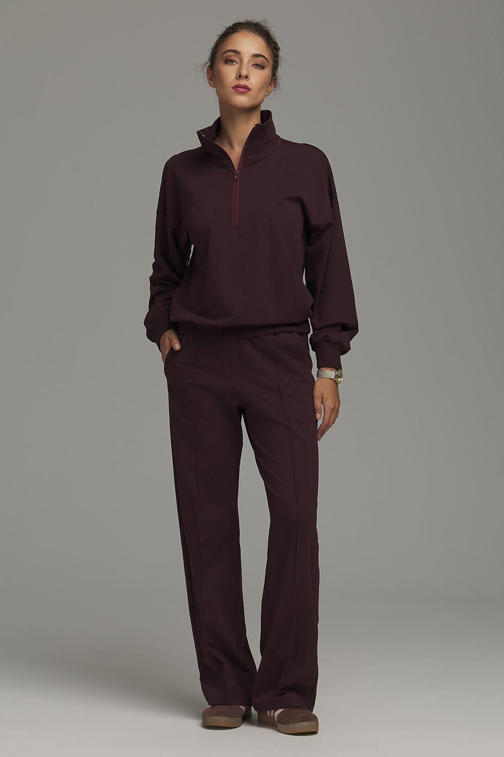  Sportanzug Hosen model 231378 Nife 