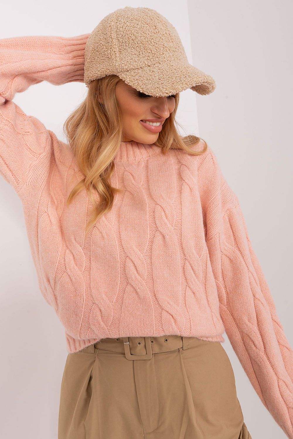 Pullover model 231705 Factory Price 