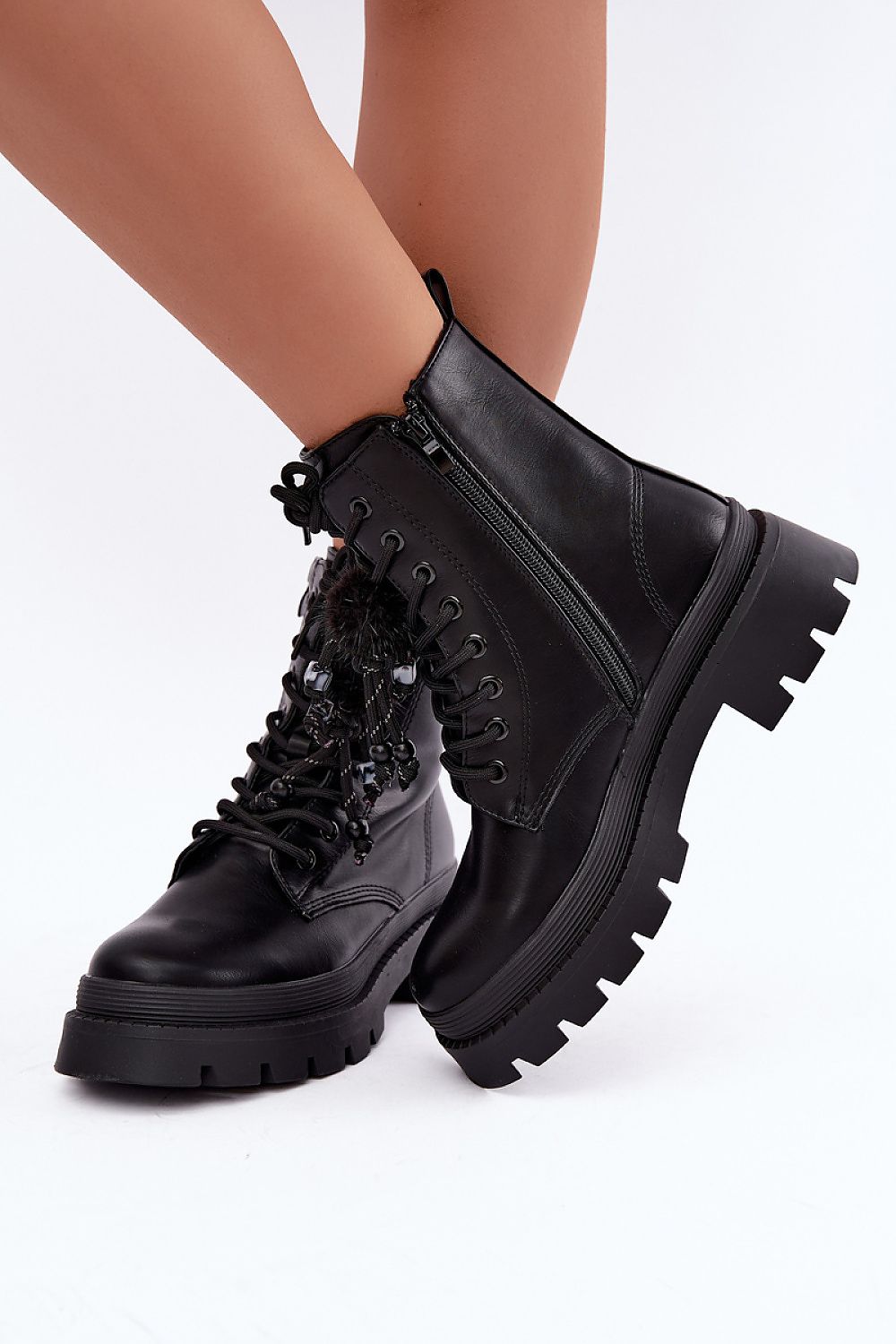  Boot model 232080 Step in style 
