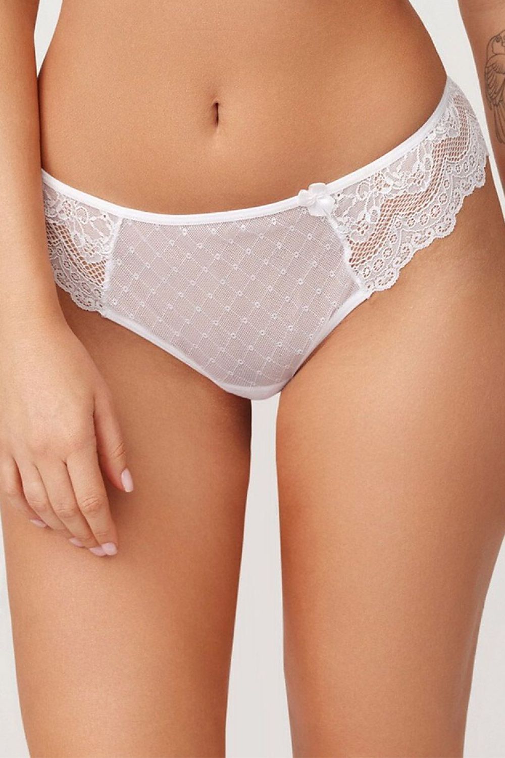 Azal Slip weiß mit Spitze im brasilianischen Schnitt, Vorderansicht