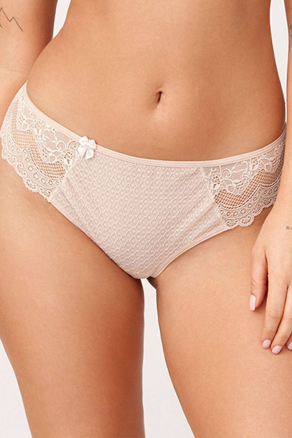 Azal Slip weiß mit Spitze im brasilianischen Schnitt, Vorderansicht