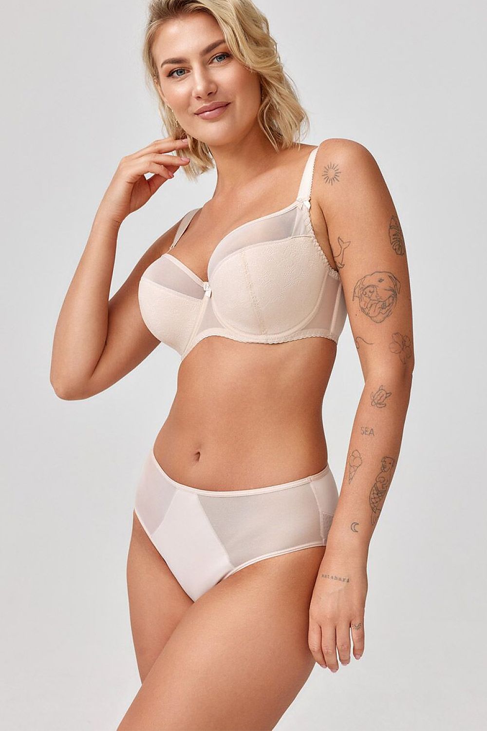 Azal BH in Beige mit glatten Cups, Vorderansicht