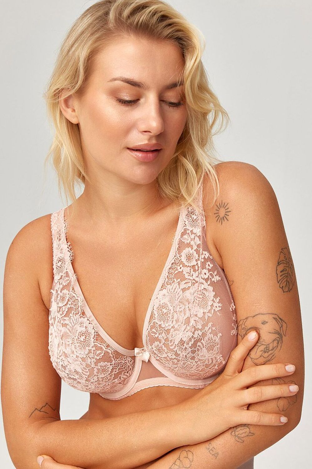 Azal Soft-BH Rosé mit Blumenspitze, Vorderansicht