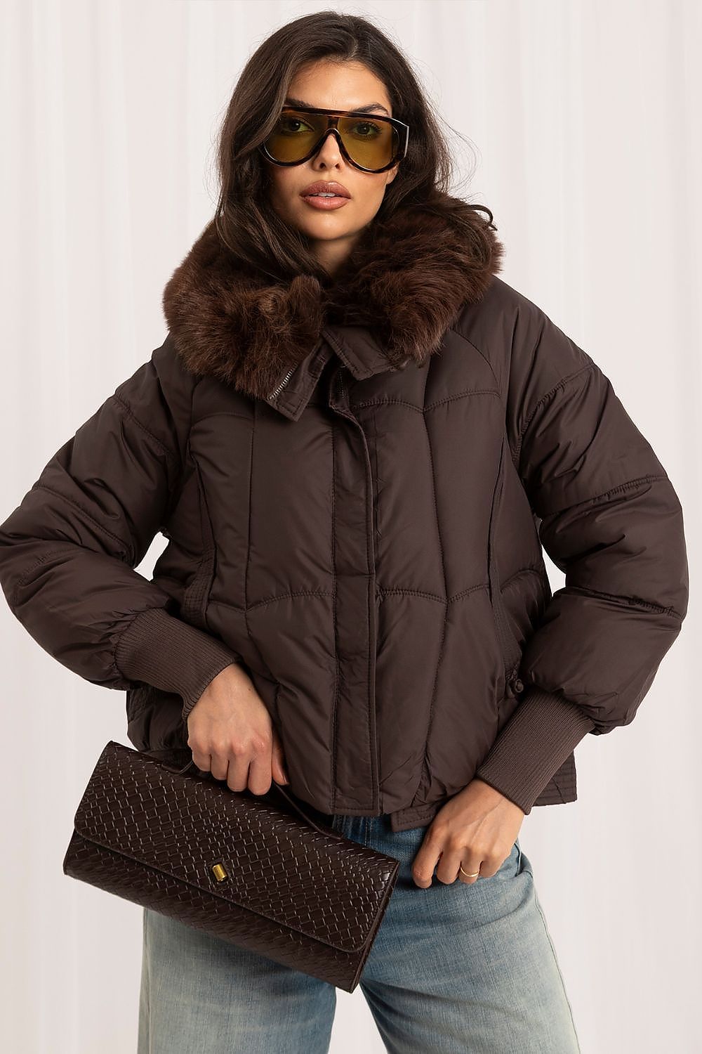 Factory Price Jacke in Braun mit Kunstfellkragen, Vorderansicht