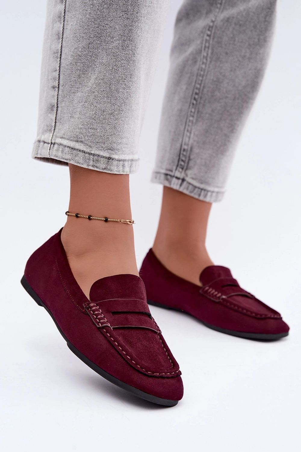 Step in style Mokassin in Bordeauxrot mit Zierlasche, Seitenansicht