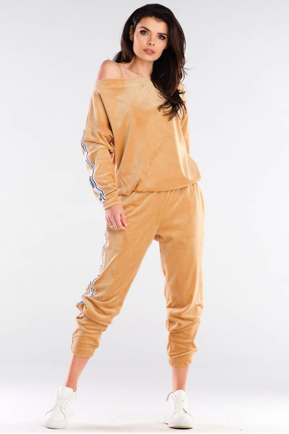  Sweater model 154808 awama 