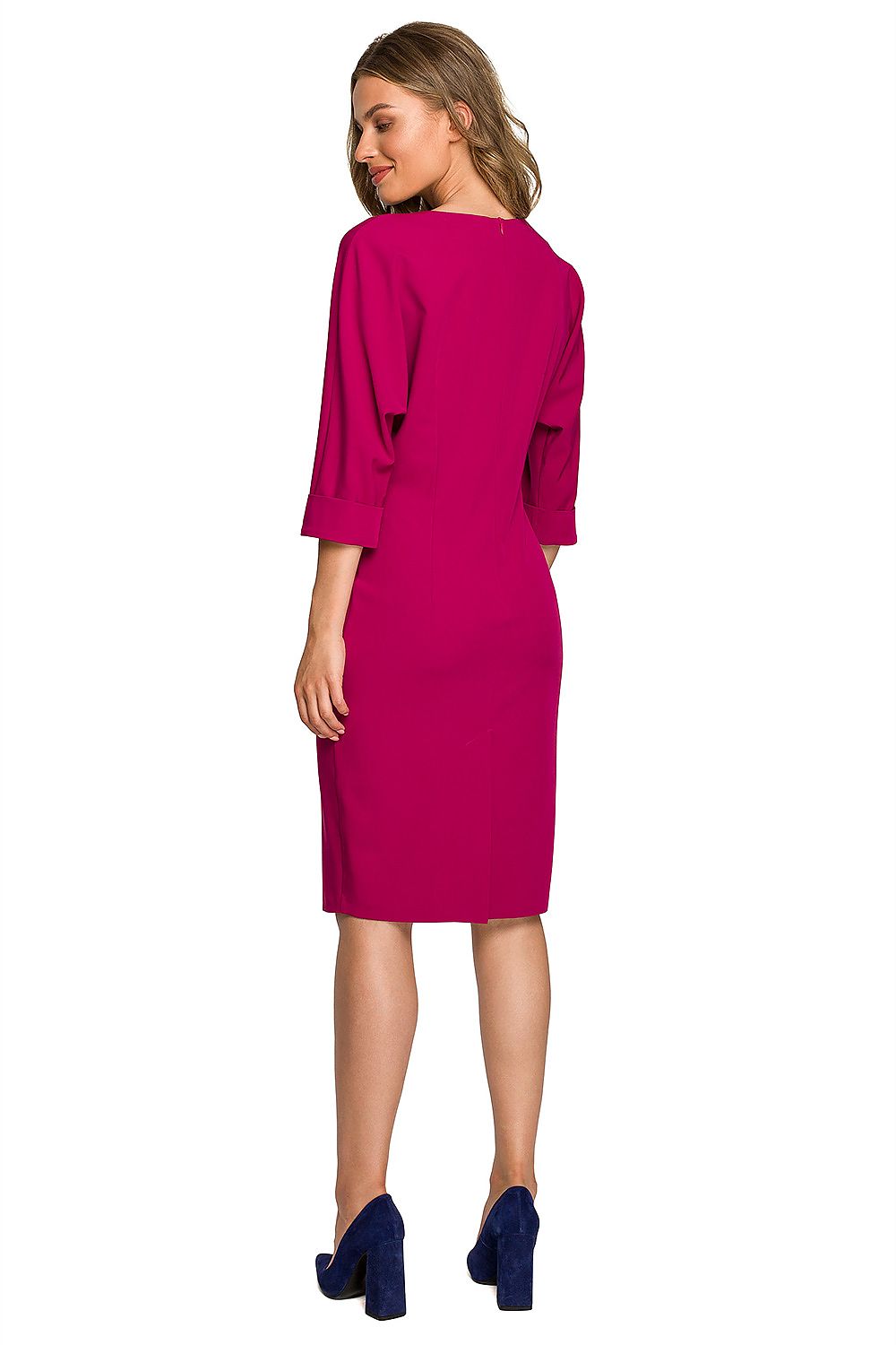 Stylove Kleid in Magenta mit Fledermausärmeln, Rückansicht