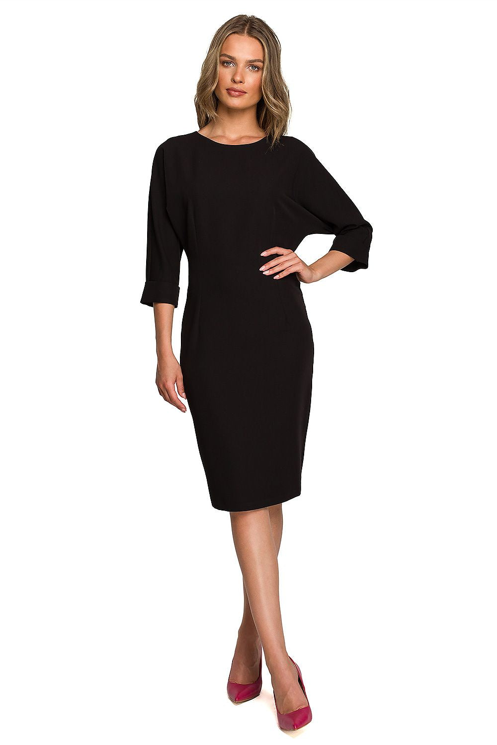 Stylove Kleid in Schwarz mit Fledermausärmeln, Vorderansicht