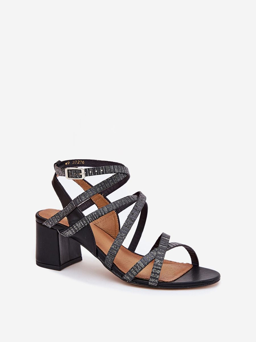 Sandalen mit Absatz