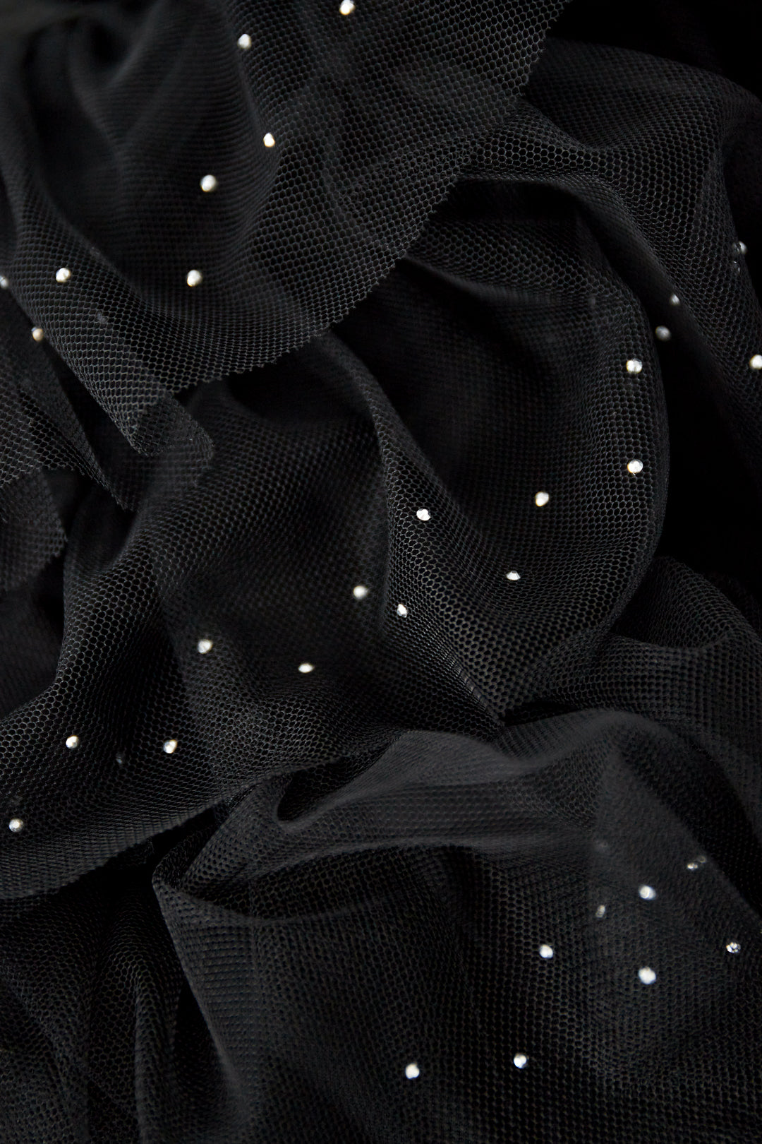Stylish Black All-Fit Polyester Skirt for Any Occasion