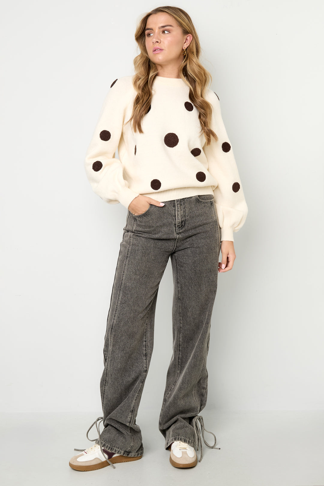 Gepunkteter Pullover