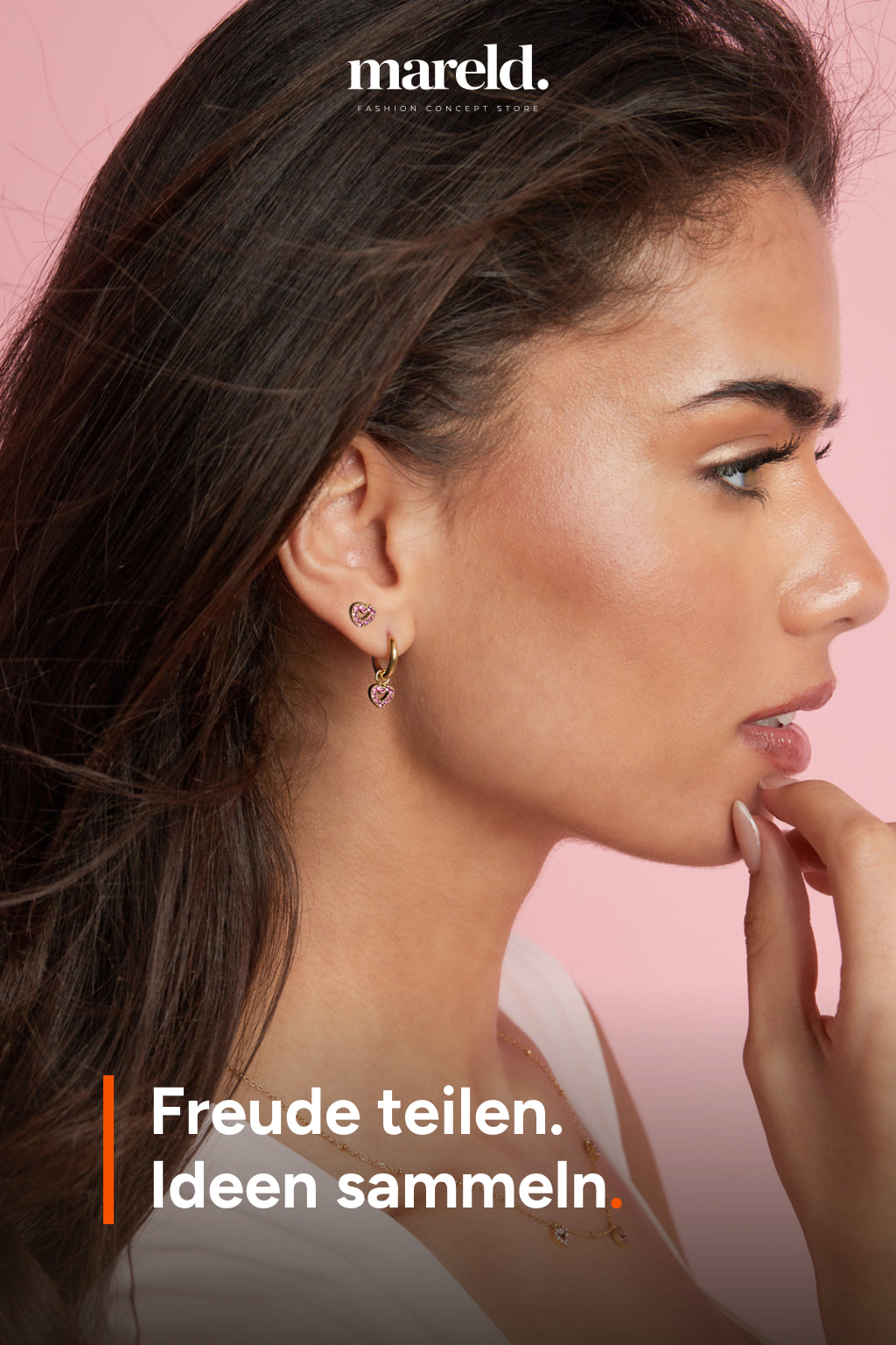 Club Spice Ohrstecker mit Herzdesign und Strass. Freude teilen. Ideen sammeln.